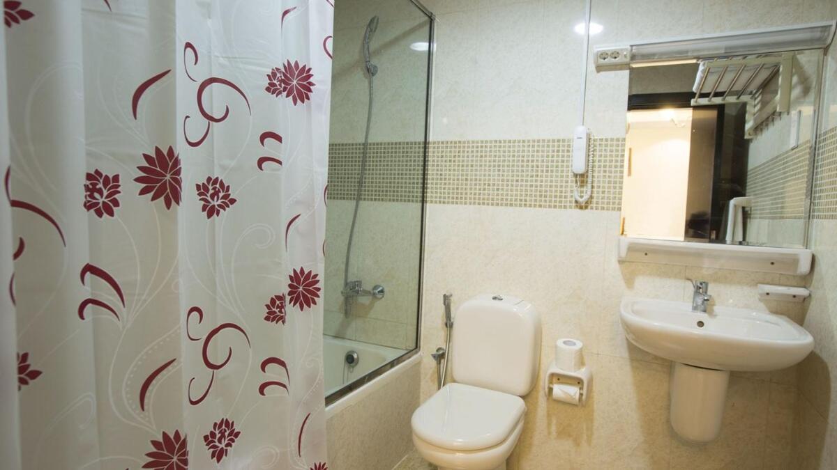 Executive Suite Room In Barsha 1 Near Moe Metro Dubai Exterior photo